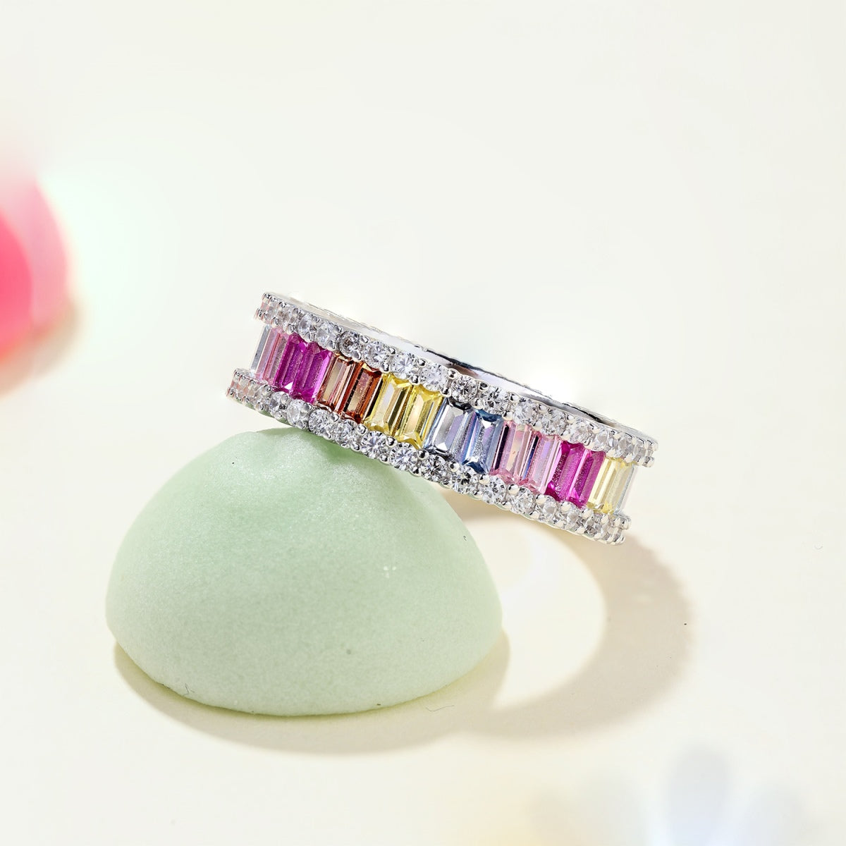 [Vivid Aurora]Dainty Kaleidoscopic Emerald Cut Daily Ring