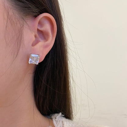 [Vivid Aurora]Delicate Square Shape Earrings